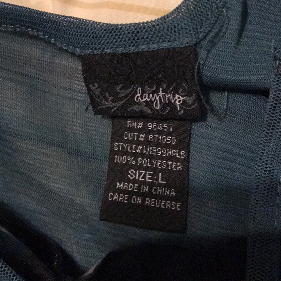 Daytrip open back cut out balloon sleeve Sz L ❤️ - Picture 7 of 9